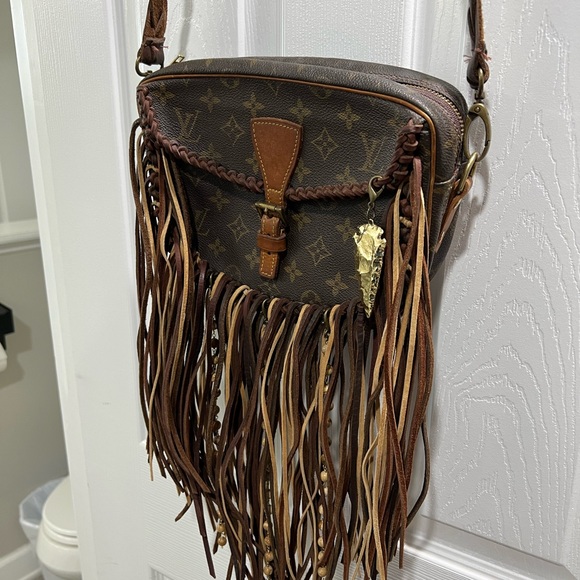 Vintage Boho Bag LV - Picture 2 of 5